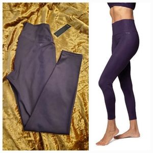 AR-33 High-Rise Active Leggings